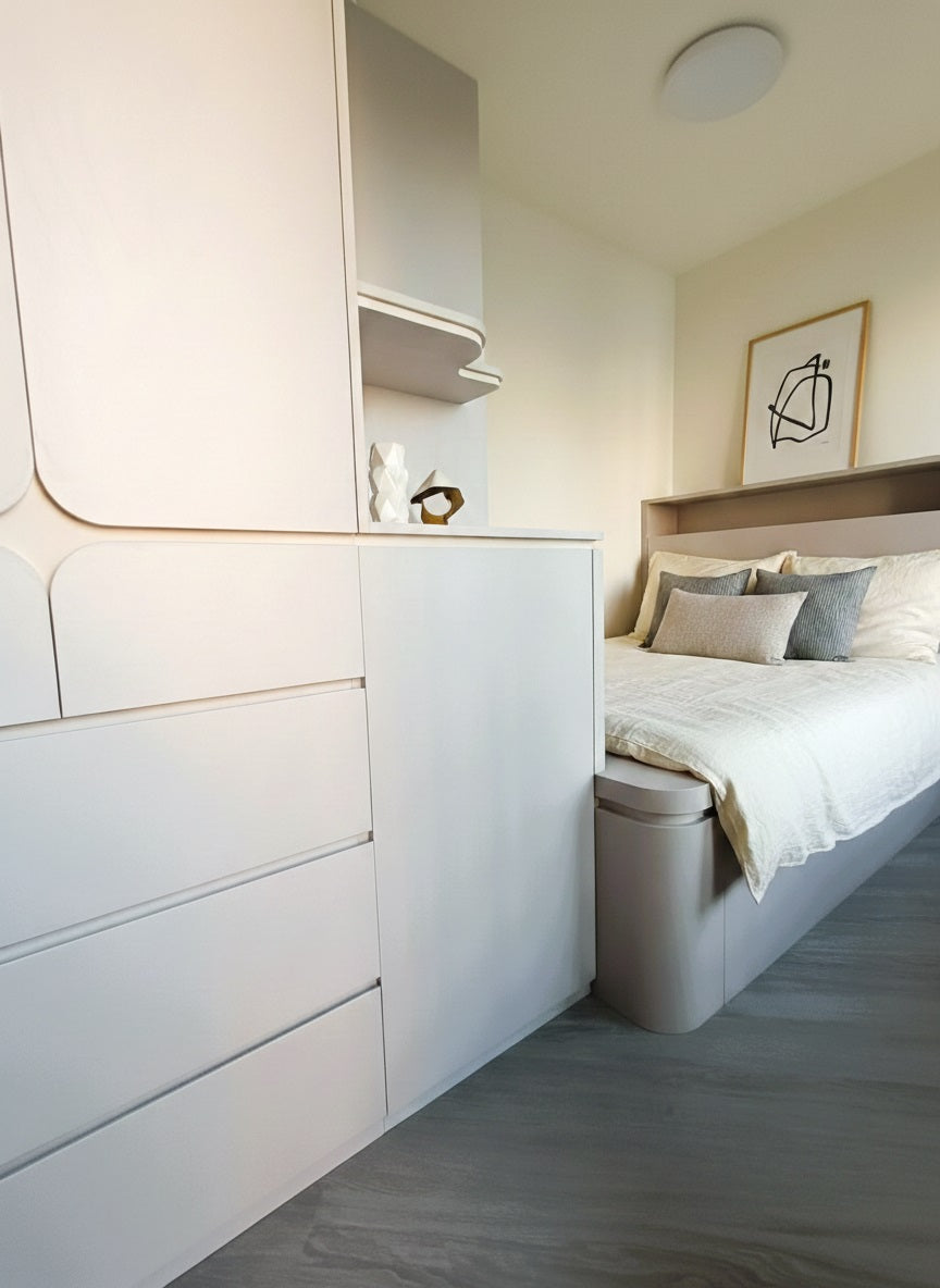 Hydraulic bed storage unit with corner wardrobe (Made-to-order only)