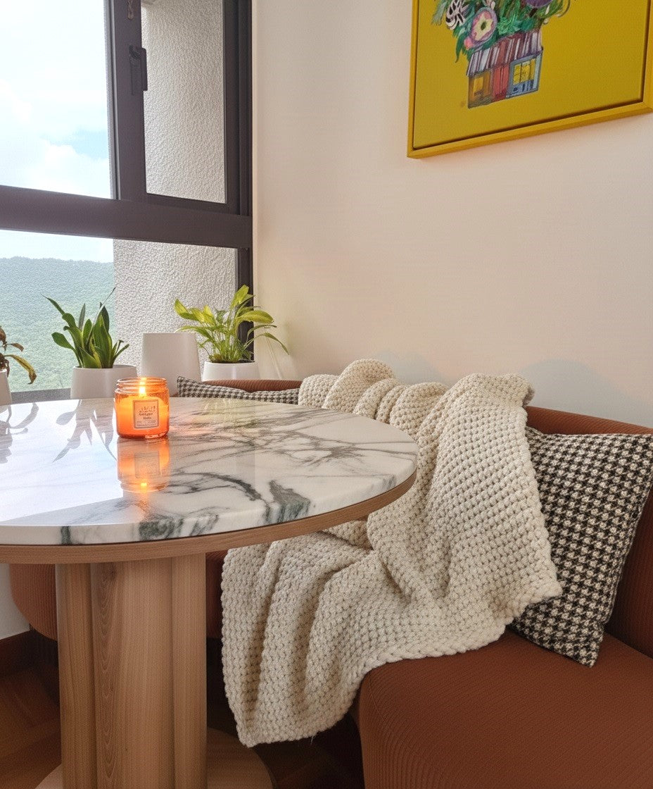 Round Pedestal Marble Dining Table_2
